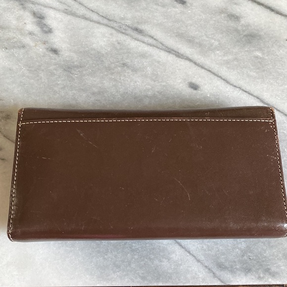 Kate Spade wallet - Picture 2 of 6